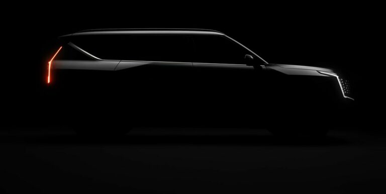 Kia dévoile la silhouette EV9 dans un nouveau teaser