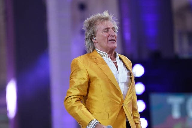 Sir Rod Stewart dédie une chanson à l'Ukraine