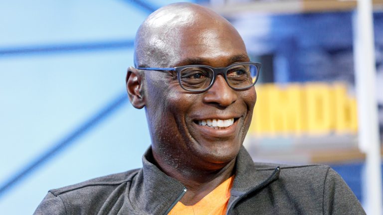 Lance Reddick, star de John Wick et commandant Zavala de la voix du destin, est décédé