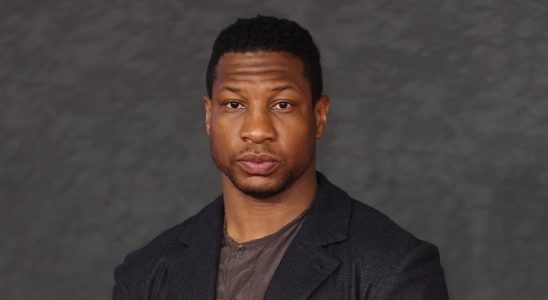 L'armée américaine diffusera des publicités " Soyez tout ce que vous pouvez être " sans l'acteur Jonathan Majors lors du Final Four de la NCAA