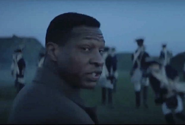 L’armée américaine retire les publicités de Jonathan Majors à la suite de l’arrestation d’un acteur