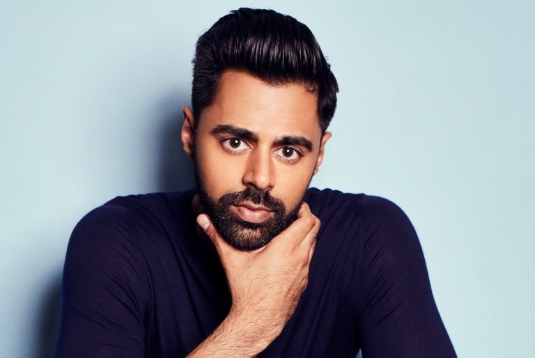 Le comédien Hasan Minhaj revient en tant que The Riddler dans la nouvelle série de podcasts Spotify