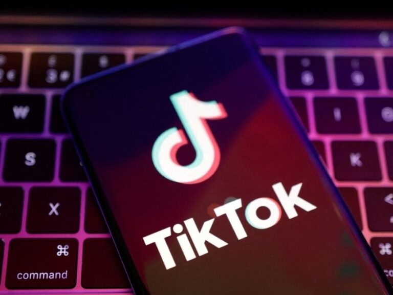 Le gouvernement du Manitoba interdit TikTok des appareils de travail