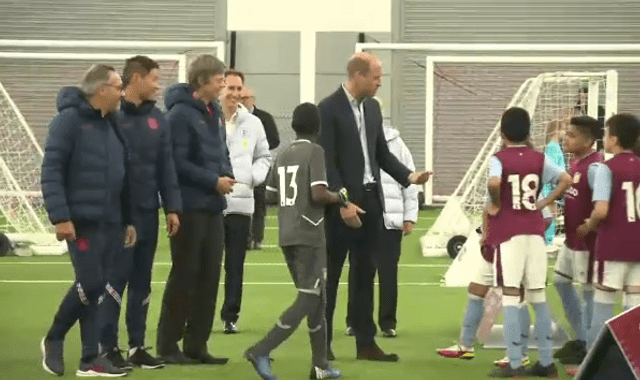 Le prince William « profondément préoccupé » après que des enfants « abusés racialement » lors de matchs de football