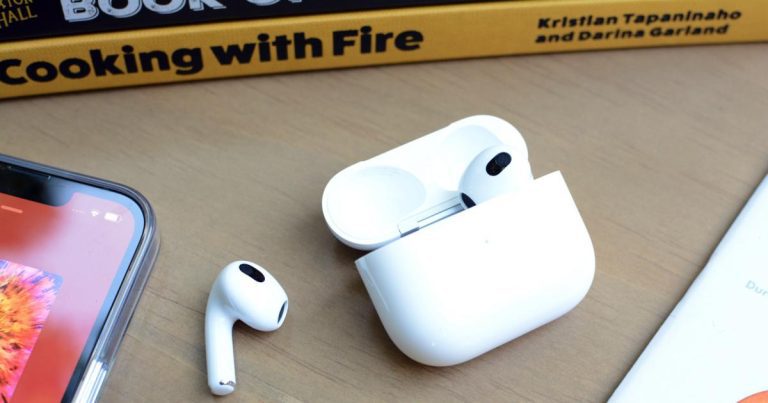 Les AirPods de 3e génération d’Apple sont de retour en vente pour 150 $