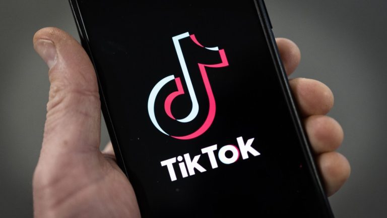 Les États-Unis menacent d'interdire TikTok à moins que la société mère chinoise ne cède l'application vidéo la plus populaire doit être lue Inscrivez-vous à des newsletters variées Plus de nos marques
	
	
