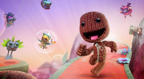 Les jeux gratuits de PlayStation Plus pour avril 2023 incluent Sackboy et un lancement jour et date