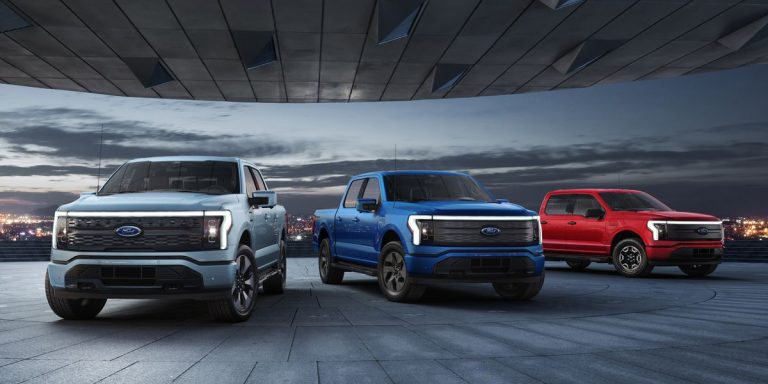 Les prix du Ford F-150 Lightning 2023 ne cessent de grimper