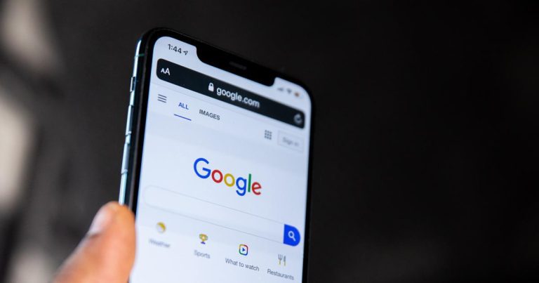 Les recherches Google fournissent désormais plus de contexte et de points de vue pour les reportages