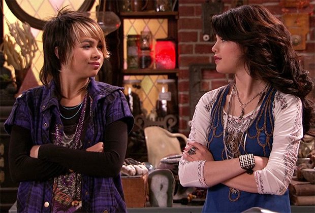 « Les sorciers de Waverly Place »: la relation d’Alex et Stevie confirmée