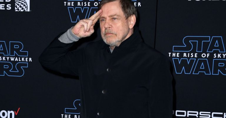 Mark Hamill lance des avertissements de raid aérien en Ukraine en tant que Luke Skywalker