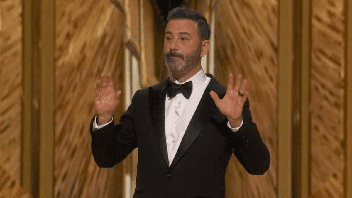 Oscars : Jimmy Kimmel a fait une blague sur la gifle de Will Smith lors de son monologue d'ouverture, et ne s'est pas arrêté de la nuit
