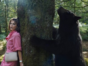 Keri Russell dans Cocaine Bear.