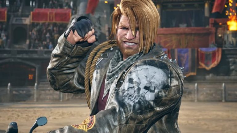 Paul Phoenix monte dans Tekken 8
