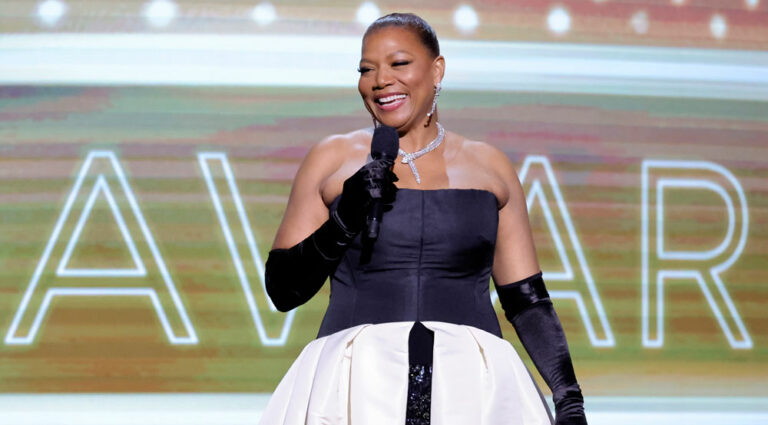 Queen Latifah à propos de la mission du Queen Collective de soutenir les femmes réalisatrices non binaires : « Si nous ne donnons pas l'opportunité, vous ne verrez peut-être pas cette histoire » Les plus populaires doivent lire Inscrivez-vous aux newsletters Variety Plus de nos marques
	
	
