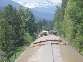 Le Rocky Mountaineer traverse l'intérieur de la Colombie-Britannique.