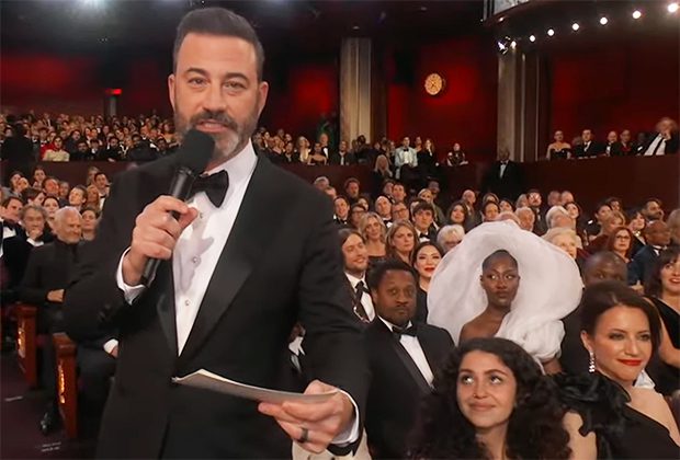 Robe blanche des Oscars 2023 : la réponse à la controverse de Tems est parfaite