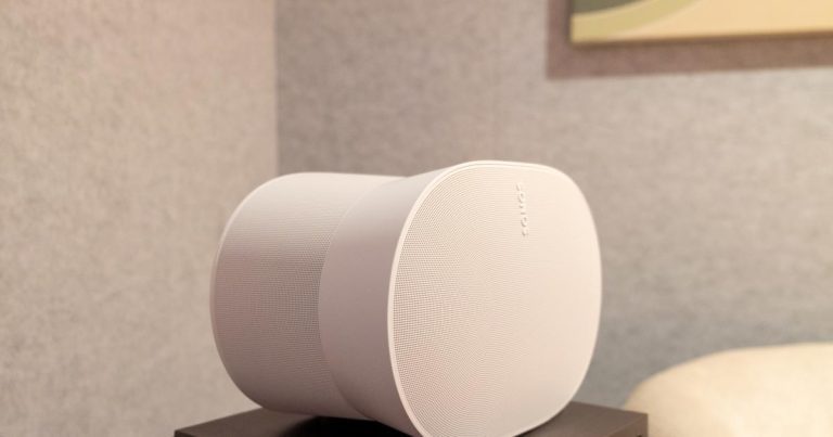 Sonos parie gros sur l’audio spatial avec le haut-parleur Era 300 à 450 $