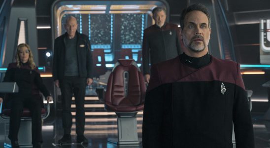 Star Trek: Todd Stashwick de Picard s'est retrouvé dans un sandwich Patrick Stewart-Jonathan Frakes [Exclusive Interview]