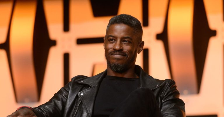 The Mandalorian offre à l'acteur de Jar Jar, Ahmed Best, une apparition surprenante
