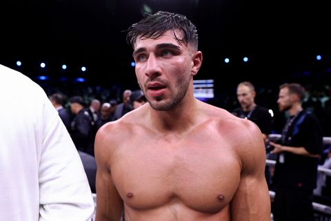 tommy fury contre jake paul