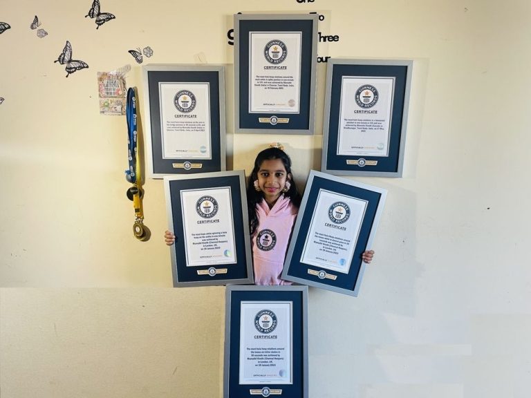 Une fille de 9 ans à Mississauga établit trois records du monde Guinness en hula hoop