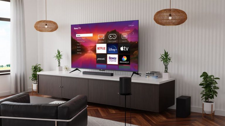 Vous pouvez maintenant acheter un téléviseur QLED Roku 4K fabriqué par Roku