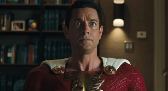 Zachary Levi confirme apparemment le rapport selon lequel Dwayne Johnson a tué Shazam !  2 Scène post-générique