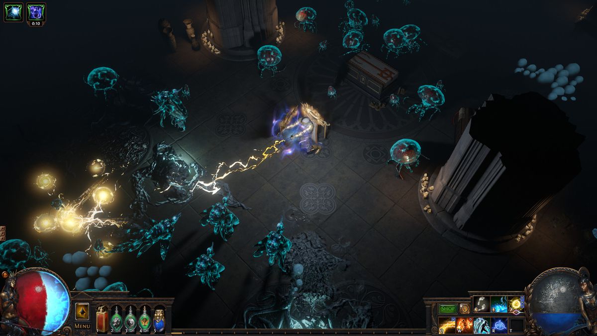 Le personnage du joueur tire des éclairs sur une foule d'ennemis dans Path of Exile