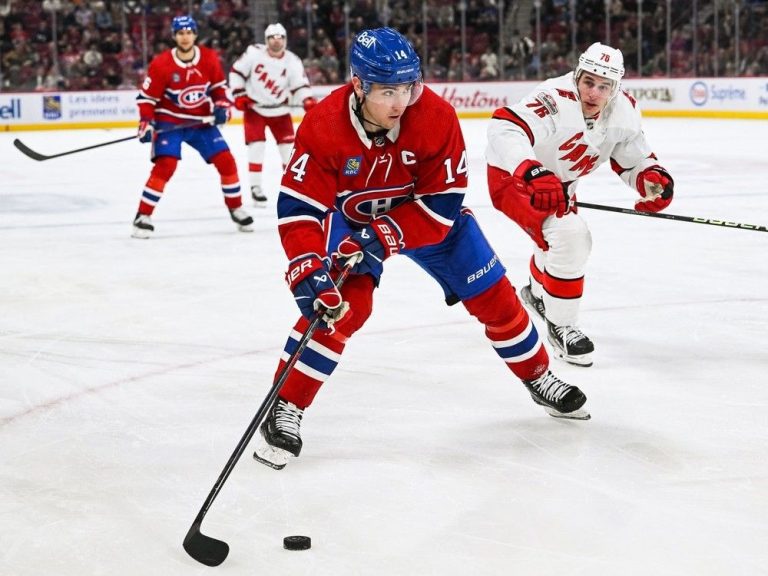 Dans la salle des Canadiens : les Boobirds font la sérénade aux Canadiens dans une affreuse défaite de 3-0 contre la Caroline