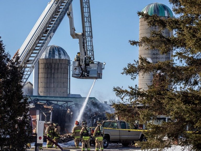 « Il était complètement englouti… sans espoir de le sauver »: un mort dans l’incendie d’un immeuble dans le sud d’Ottawa