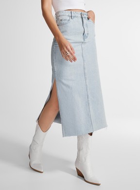 Icone Jupe longue en denim bleu clair, 89 $.