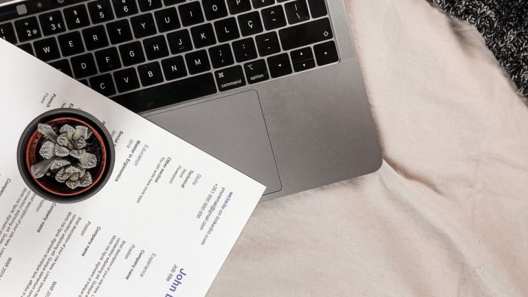 5 raisons pour lesquelles vous devriez faire appel à un créateur de CV professionnel