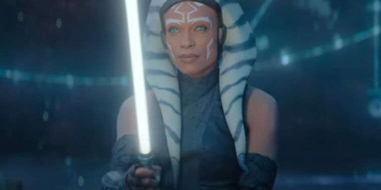 Fans de Star Wars, réjouissez-vous !  Voici le premier teaser de la série Ahsoka