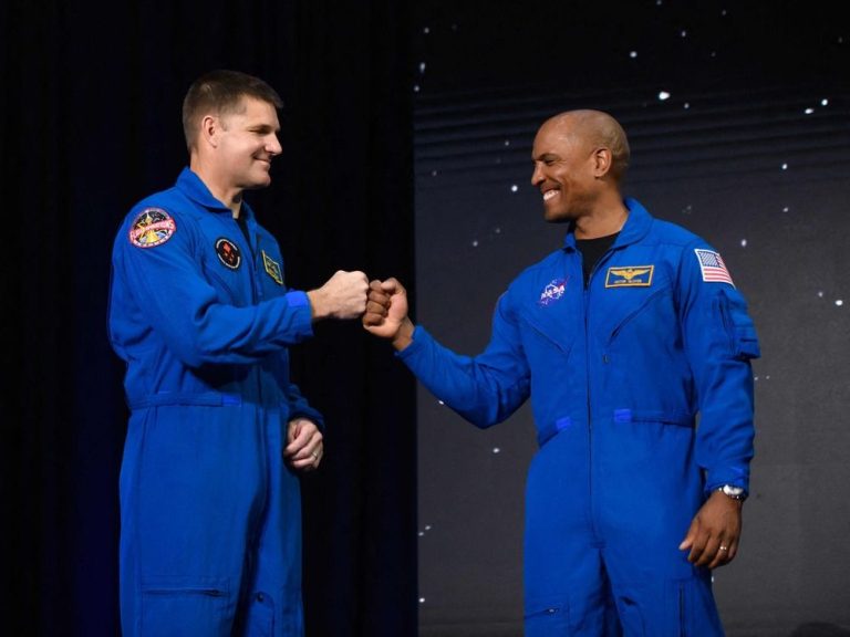 La recrue de l’espace Jeremy Hansen nommé premier astronaute canadien à orbiter autour de la lune