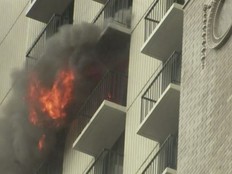 Un pompier de Chicago mort dans l'incendie d'un gratte-ciel a eu une crise cardiaque