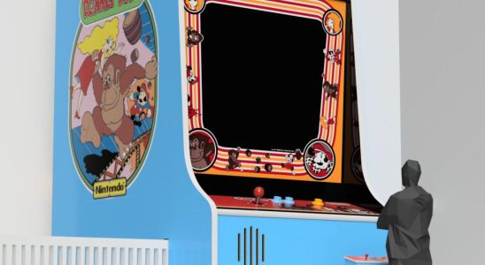 Découvrez le jeu d'arcade Donkey Kong de 20 pieds de haut