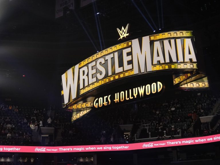 La WWE s’excuse d’avoir utilisé des images d’Auschwitz dans la promo de WrestleMania