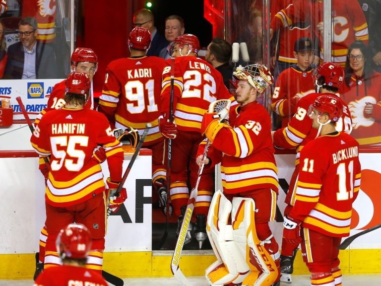 GILBERTSON: Hey Flames, comment expliquez-vous cela?