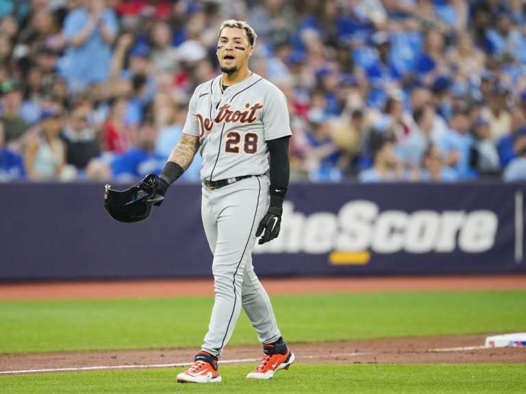 Tigers ‘Hinch envoie un « message » en éliminant Javier Baez contre les Blue Jays