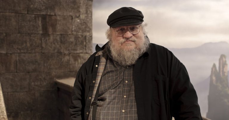 George RR Martin donne des détails sur le spin-off de Game of Thrones, A Knight of Seven Kingdoms
