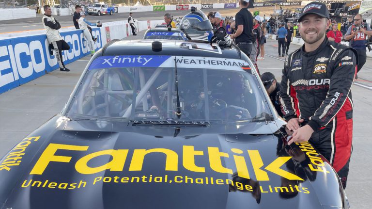 Gonflez les pneus et plus encore avec le gonfleur approuvé par le pilote NASCAR de Fanttik