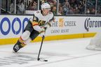 Zach Whitecloud des Golden Knights attend avec impatience l'ambiance à Winnipeg, où ses copains de Brandon devraient profiter du voile blanc.