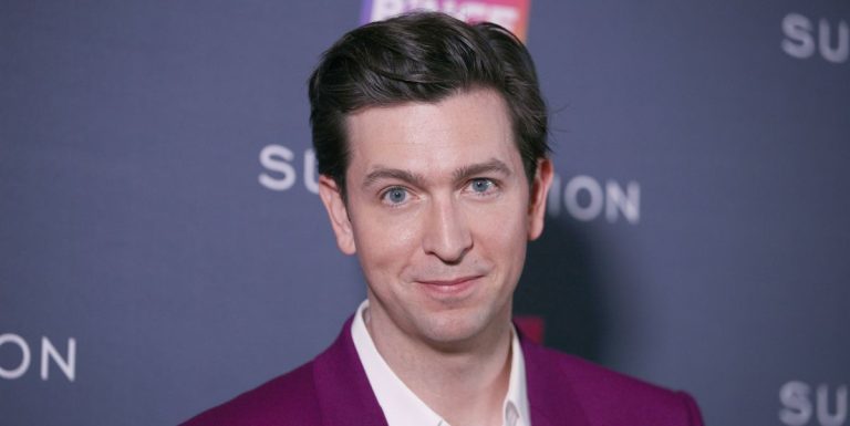 La star de la succession Nicholas Braun partage le rôle télévisé pour lequel il a été "vidé" de ne pas être choisi

