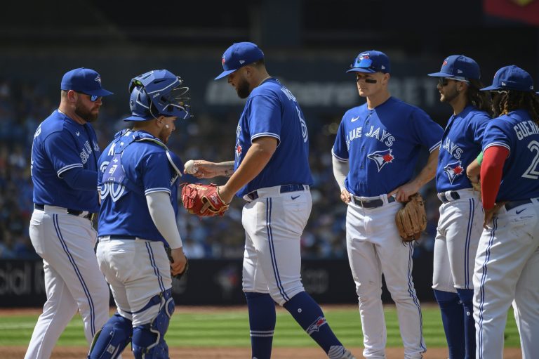 Les Blue Jays attendent toujours le meilleur d’Alek Manoah après que les Rays aient allumé l’as de Toronto pour éviter le balayage