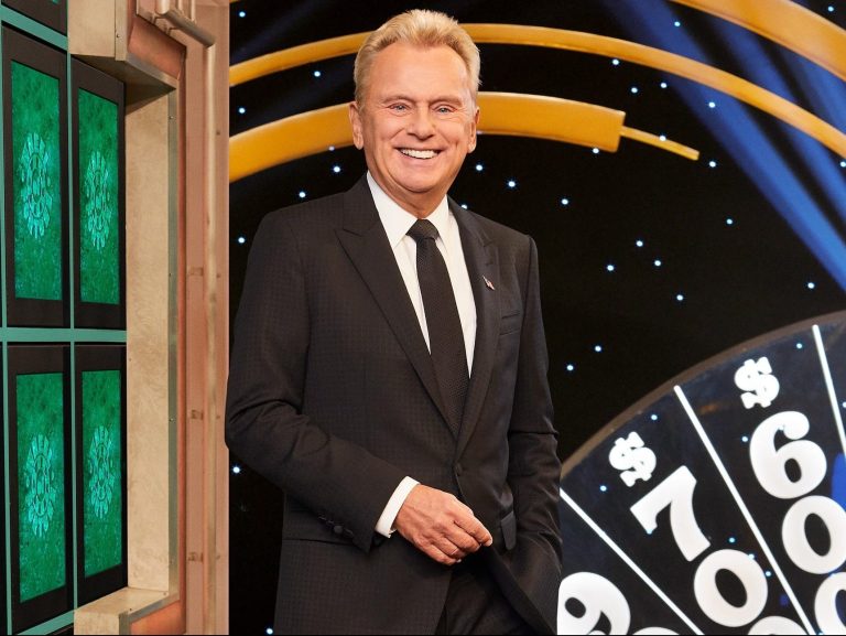 Pat Sajak défend le concurrent de « Wheel of Fortune » après que son adversaire se soit moqué de sa réponse