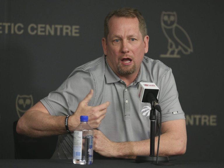 « RESET, REFOCUS »: Nick Nurse devient l’entraîneur-chef des Raptors