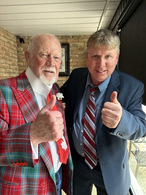 Don Cherry et le chroniqueur du Toronto Sun Joe Warmington font Cherry's Corner pour tous les fans qui manquent Coach's Corner.