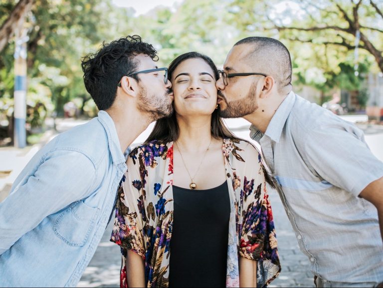 CHER ABBY: Le père coupe tout contact avec son fils à propos de son style de vie