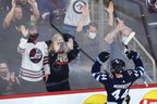 Josh Morrissey et les Jets de Winnipeg ont hâte de disputer les matchs 3 et 4 de leur série contre les Golden Knights de Vegas devant les partisans de Winnipeg au Canada Life Centre.